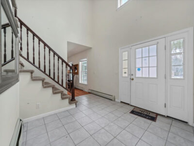 South Fallsburg 4 bedrooms 3 bathrooms sleeps 11