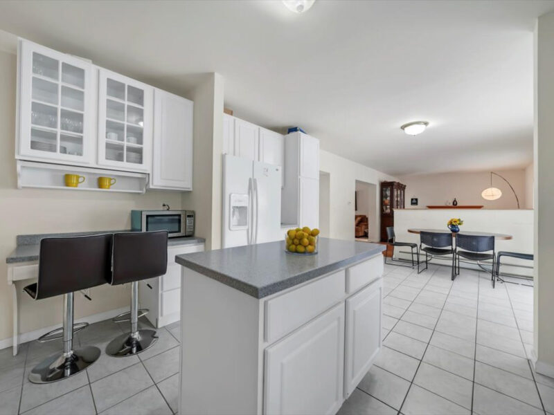 South Fallsburg 4 bedrooms 3 bathrooms sleeps 11