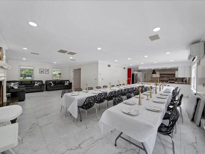 The Mansion on Doohickey