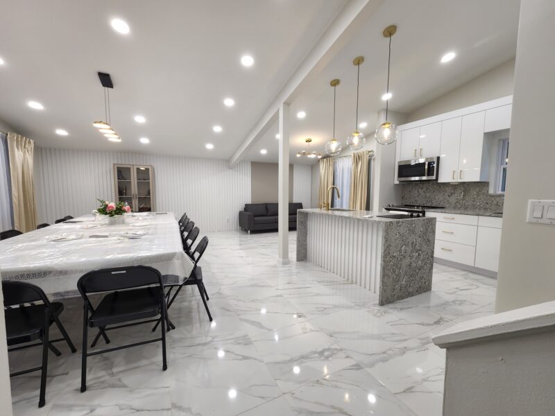 Newly Renovated 4 Bedroom