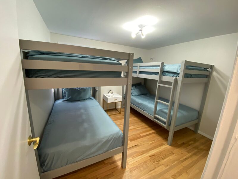 Newly Renovated 4 Bedroom